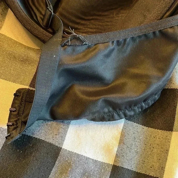 CACIQUE 46D lightly lined balconette bra black - Picture 4 of 6